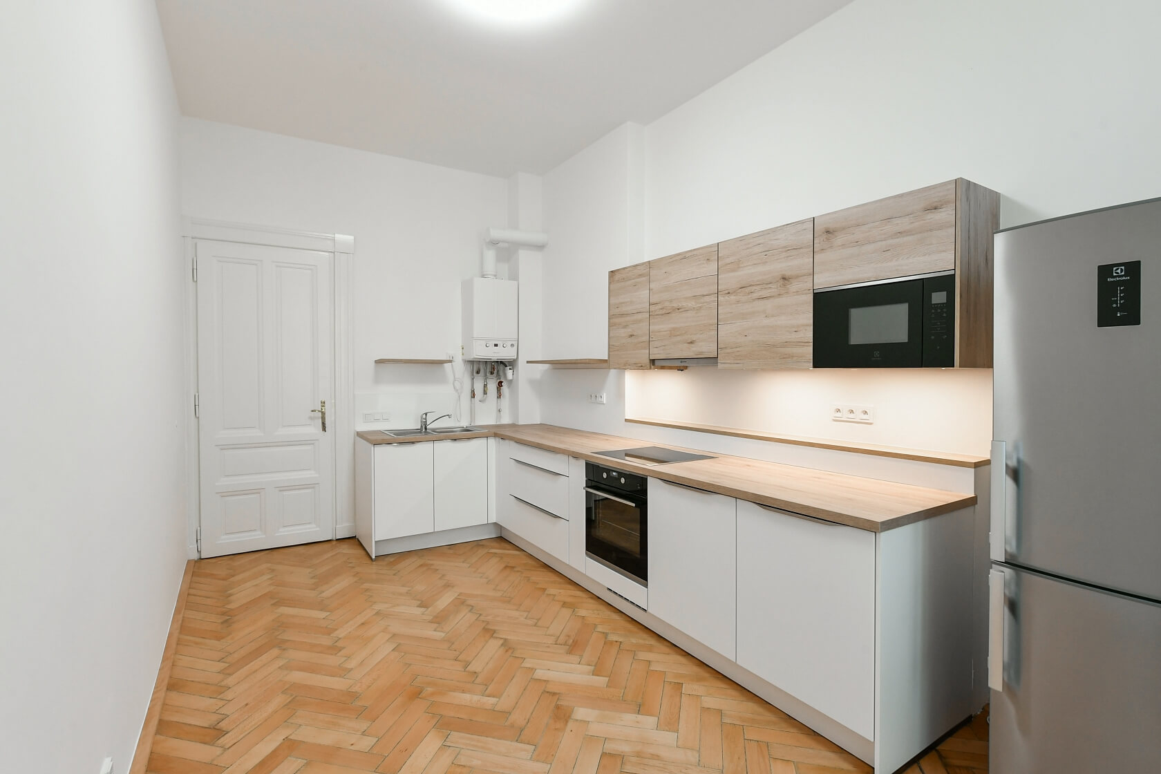 Janáčkovo nábřeží, Smíchov - Prague 5 | Rent, Apartment Three-bedroom (4+1), 116 m²