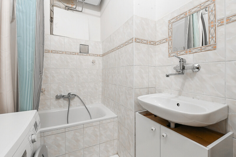 V Mezihoří, Libeň - Prague 8 | Sale, Apartment One-bedroom (2+1), 71 m²