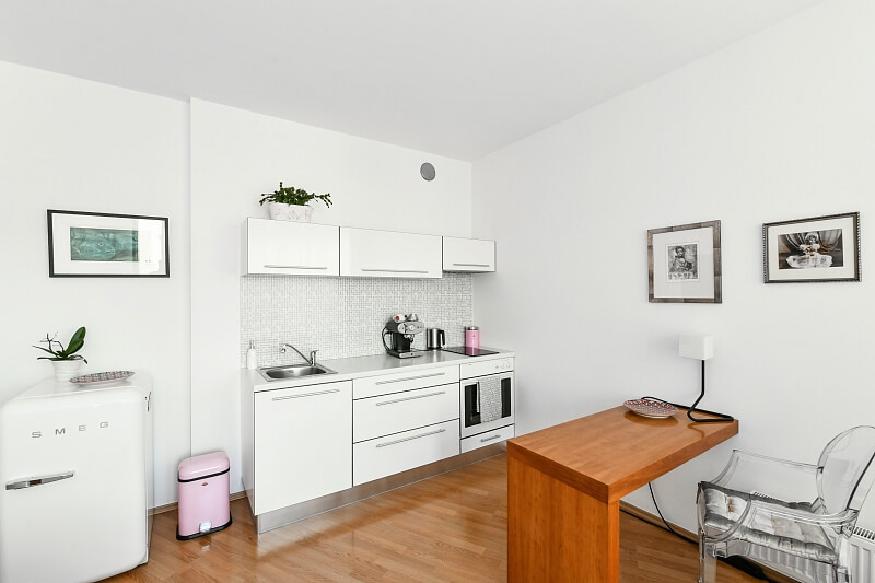 Kudrnova, Motol - Prague 5 | Sale, Apartment Studio (1+kk), 41 m²