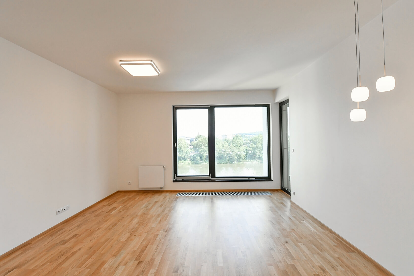 Sanderova, Holešovice - Prague 7 | Rent, Apartment One-bedroom (2+kk), 61 m²