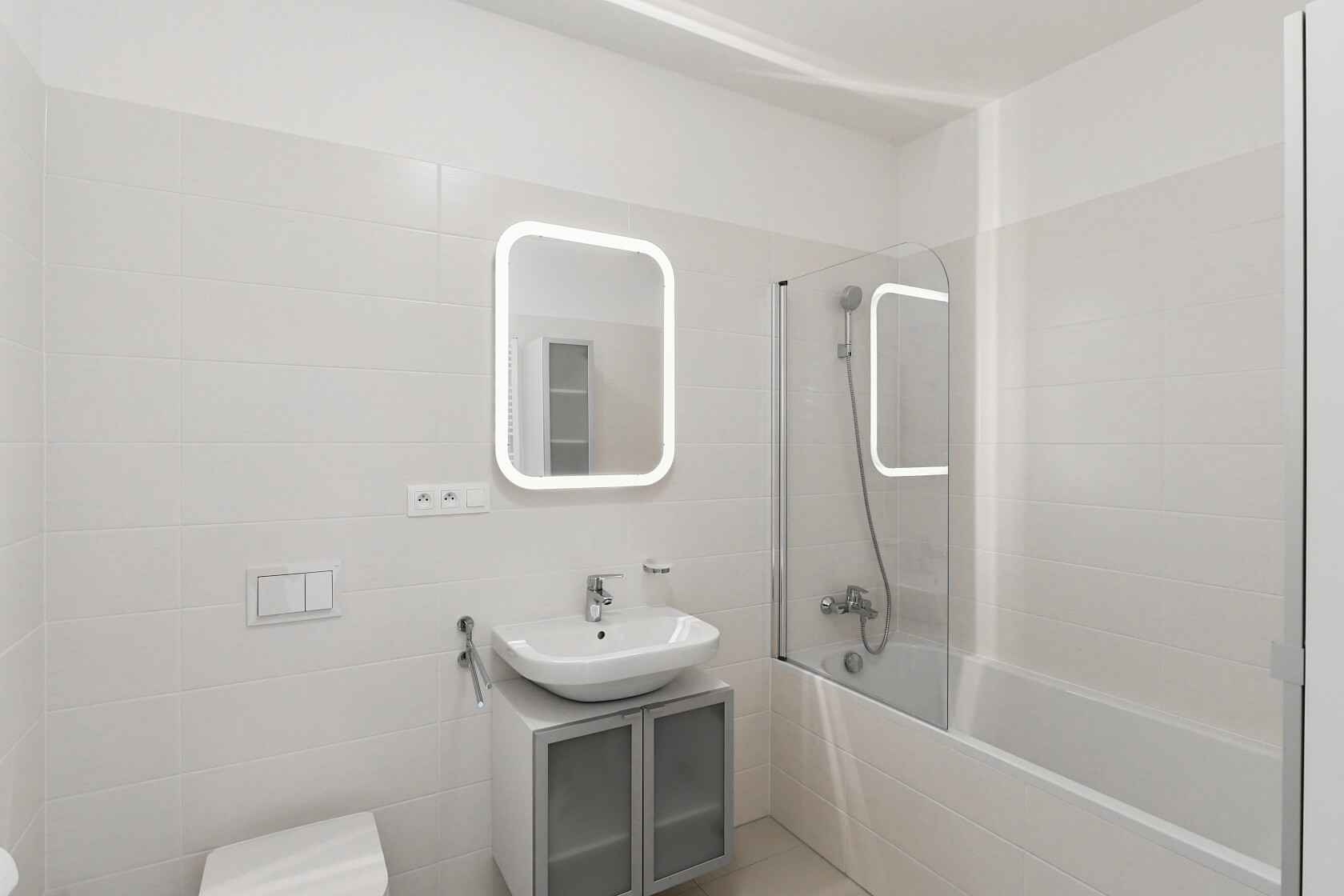 U Mlýnského kanálu, Karlín - Prague 8 | Rent, Apartment One-bedroom (2+kk), 56 m²