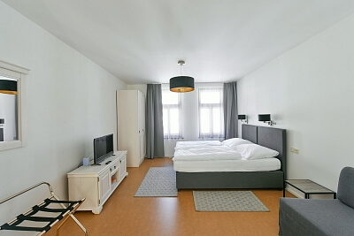 Šlikova, Břevnov - Prague 6 | Rent, Apartment Studio (1+kk), 40 m²