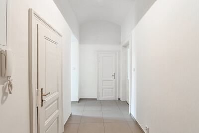 Holandská, Vršovice - Prague 10 | Rent, Apartment Two-bedroom (3+kk), 70 m²