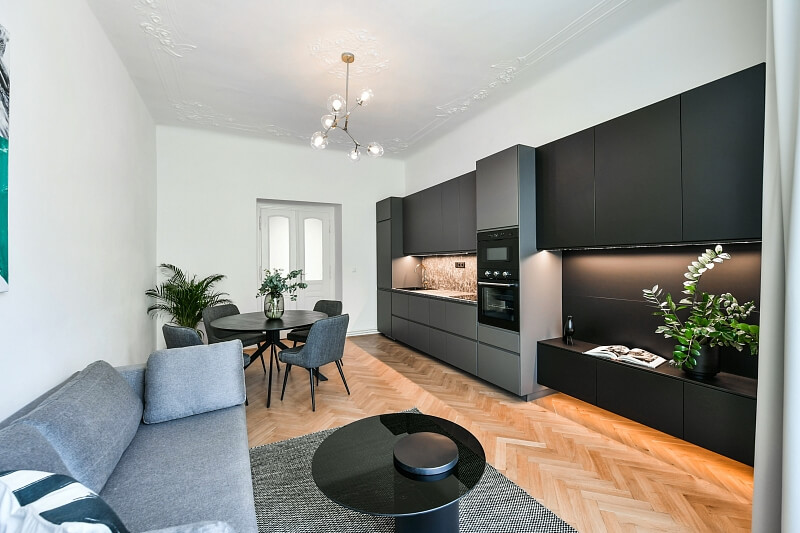 Ovenecká, Bubeneč - Prague 7 | Rent, Apartment Two-bedroom (3+kk), 84 m²