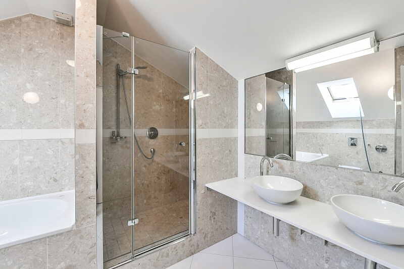 Helmova, Nové Město - Praha 1 | Pronájem, Byt 2+kk, 144 m²