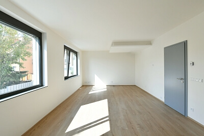 U Vlachovky, Libeň - Prague 8 | Rent, Apartment Studio (1+kk), 44 m²