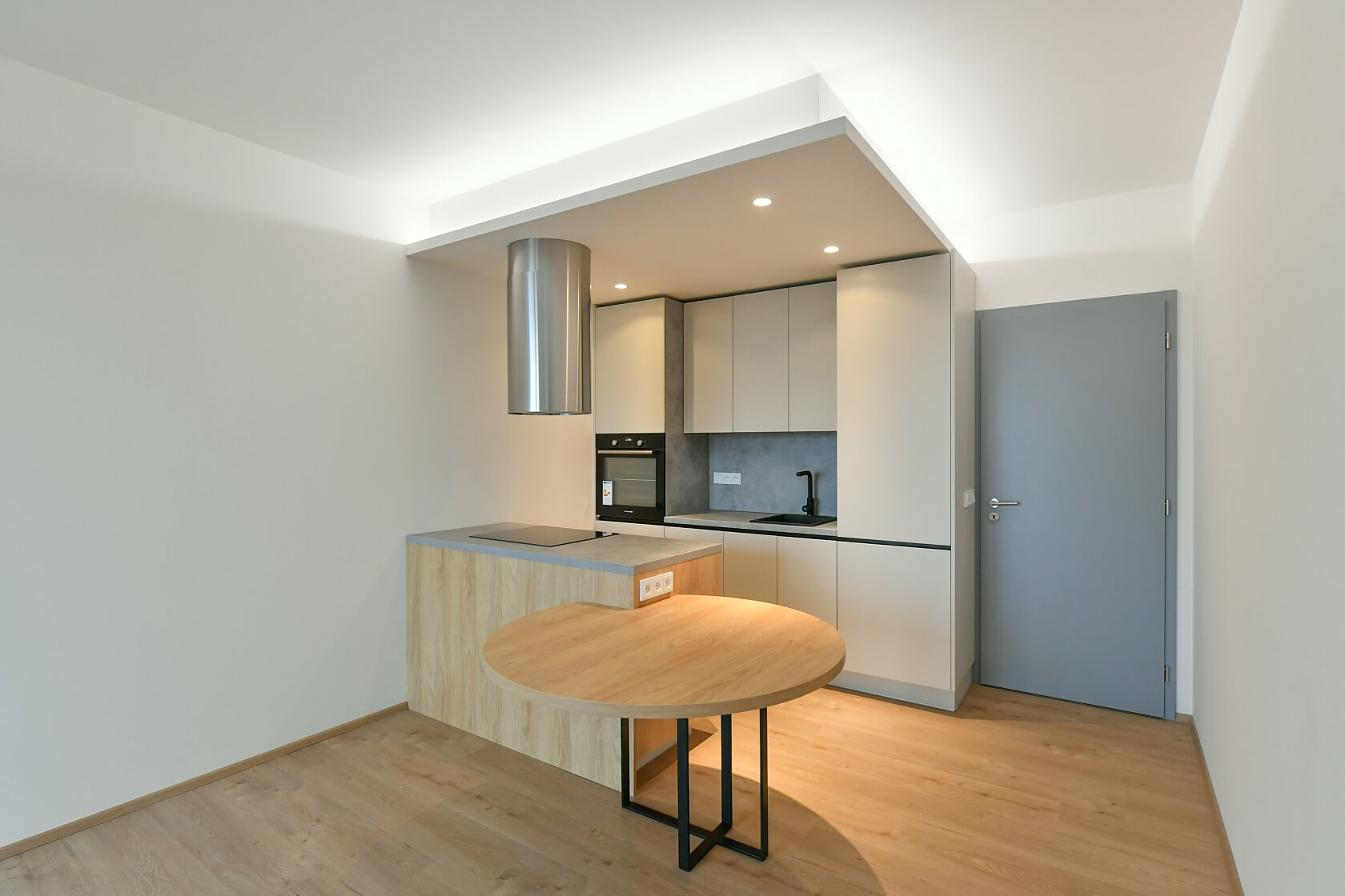 U Vlachovky, Libeň - Praha 8 | Pronájem, Byt 1+kk, 31 m²