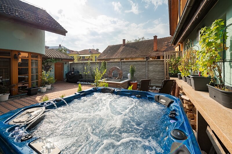 Veverská Bítýška, Brno - venkov - Brno-město | Sale, House Six-bedroom (7+kk), 667 m²