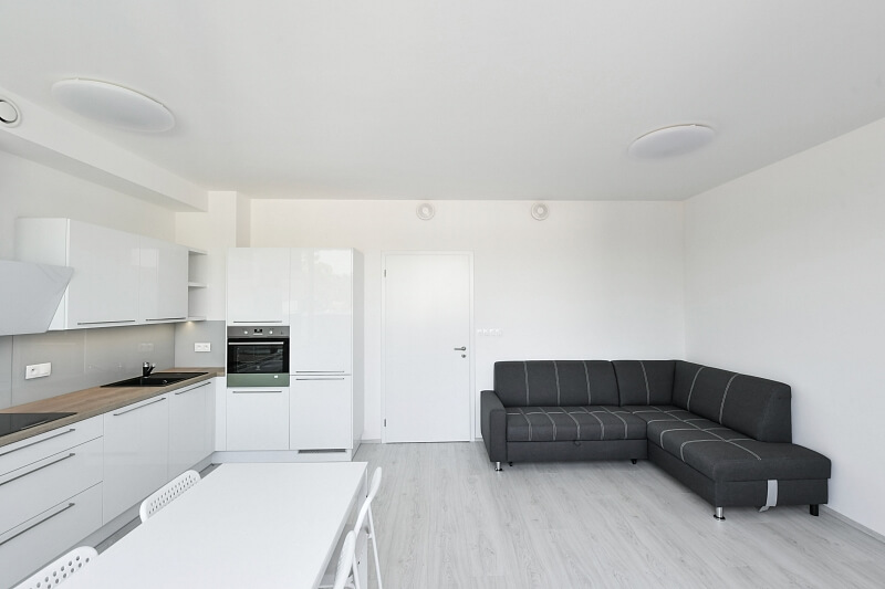 Slavětínská, Klánovice - Prague 9 | Rent, Apartment One-bedroom (2+kk), 59 m²