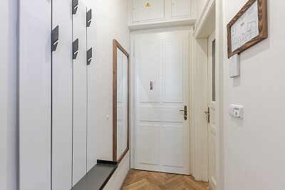 Myslíkova, Nové Město - Praha 2 | Pronájem, Byt 2+kk, 49 m²