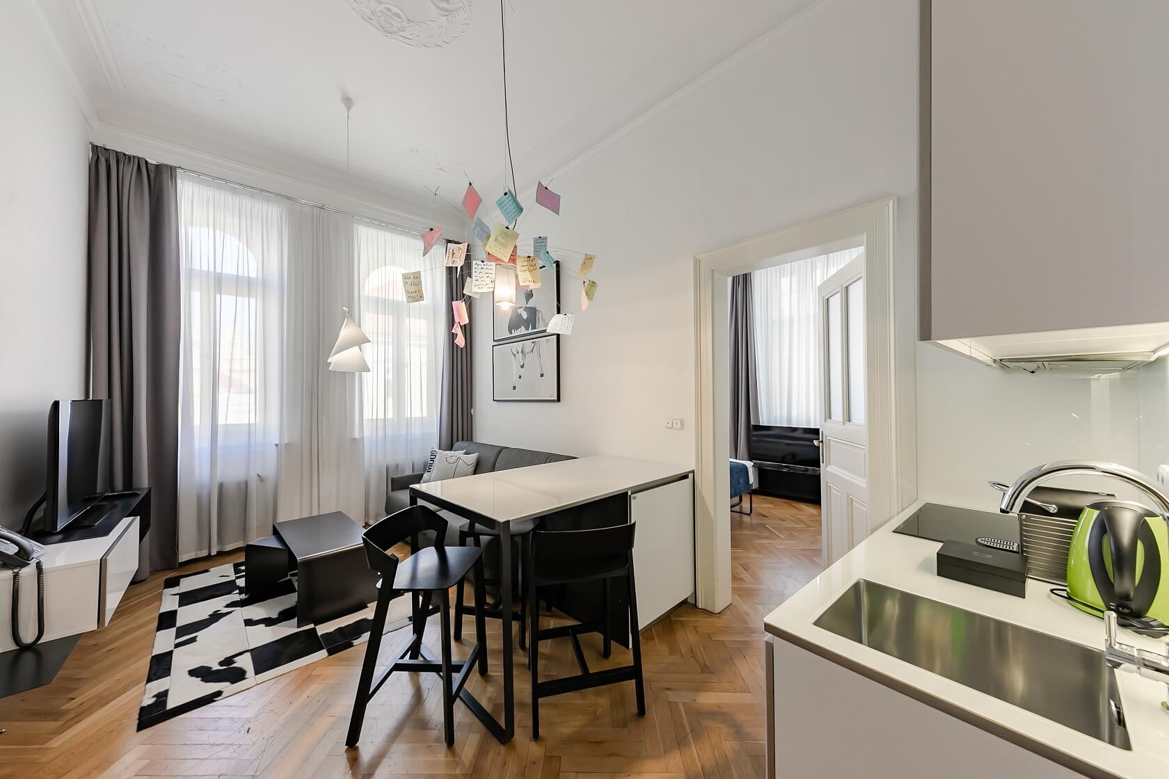 Myslíkova, Nové Město - Praha 2 | Pronájem, Byt 2+kk, 48 m²