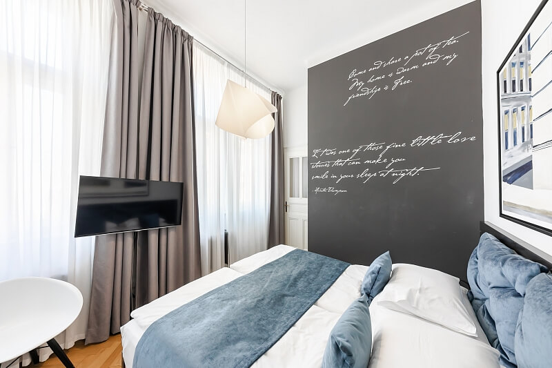 Myslíkova, Nové Město - Prague 2 | Rent, Apartment One-bedroom (2+kk), 49 m²