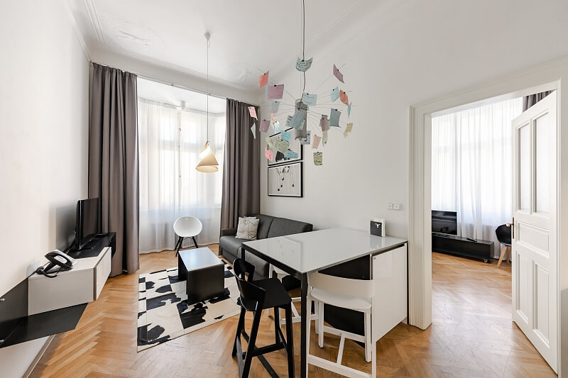 Myslíkova, Nové Město - Prague 2 | Rent, Apartment One-bedroom (2+kk), 48 m²