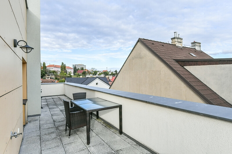 Ke Stírce, Kobylisy - Prague 8 | Rent, Apartment Two-bedroom (3+kk), 111 m²