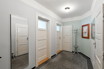 Zelenky-Hajského, Žižkov - Prague 3 | Rent, Apartment One-bedroom (2+kk), 80 m²