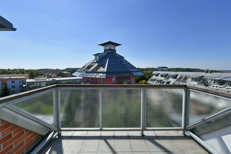 Pláničkova, Veleslavín - Prague 6 | Rent, Apartment One-bedroom (2+kk), 125 m²