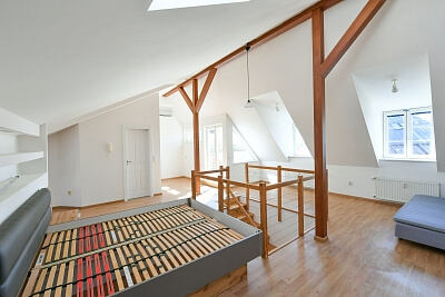 Pláničkova, Veleslavín - Prague 6 | Rent, Apartment One-bedroom (2+kk), 125 m²