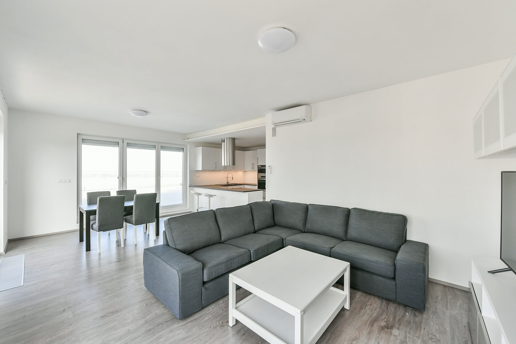 Kadečkové, Letňany - Praha 9 | Pronájem, Byt 4+kk, 188 m²