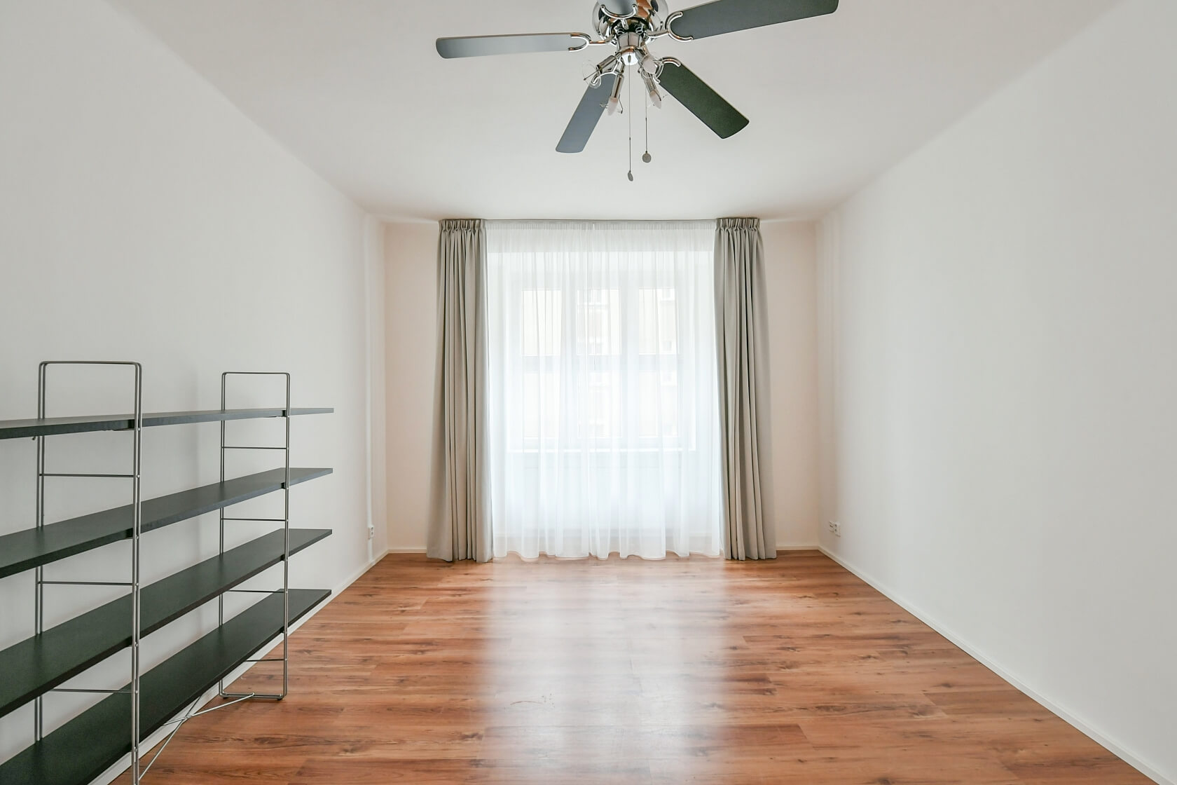 Šternberkova, Holešovice - Prague 7 | Rent, Apartment Two-bedroom (3+kk), 109 m²