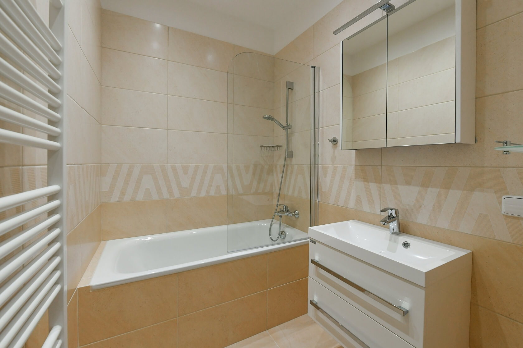 Janáčkovo nábřeží, Smíchov - Prague 5 | Rent, Apartment Three-bedroom (4+1), 116 m²
