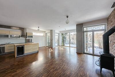 Štefánikova, Velké Popovice - Praha-východ | Prodej, Rodinný dům 7+kk, 331 m²