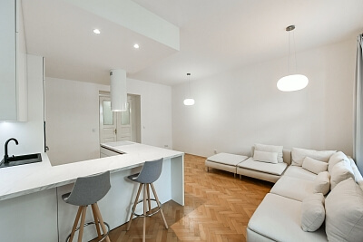 Pernerova, Karlín - Praha 8 | Pronájem, Byt 2+kk, 65 m²