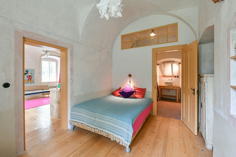 U Nikolajky, Smíchov - Praha 5 | Pronájem, Byt 2+kk, 52 m²