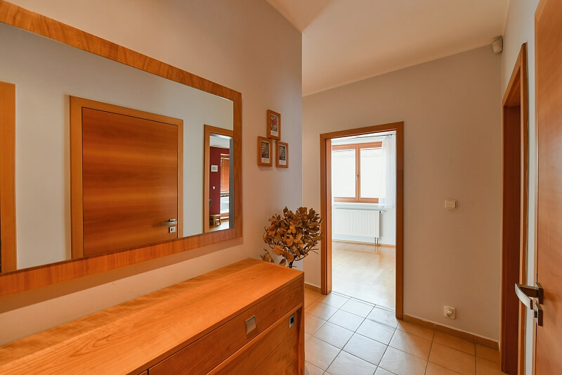 U Krčského nádraží, Krč - Praha 4 | Pronájem, Byt 3+kk, 86 m²