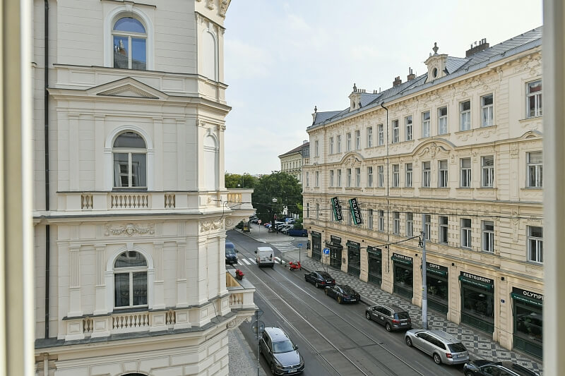 Vítězná, Malá Strana - Prague 1 | Rent, Apartment One-bedroom (2+kk), 80 m²