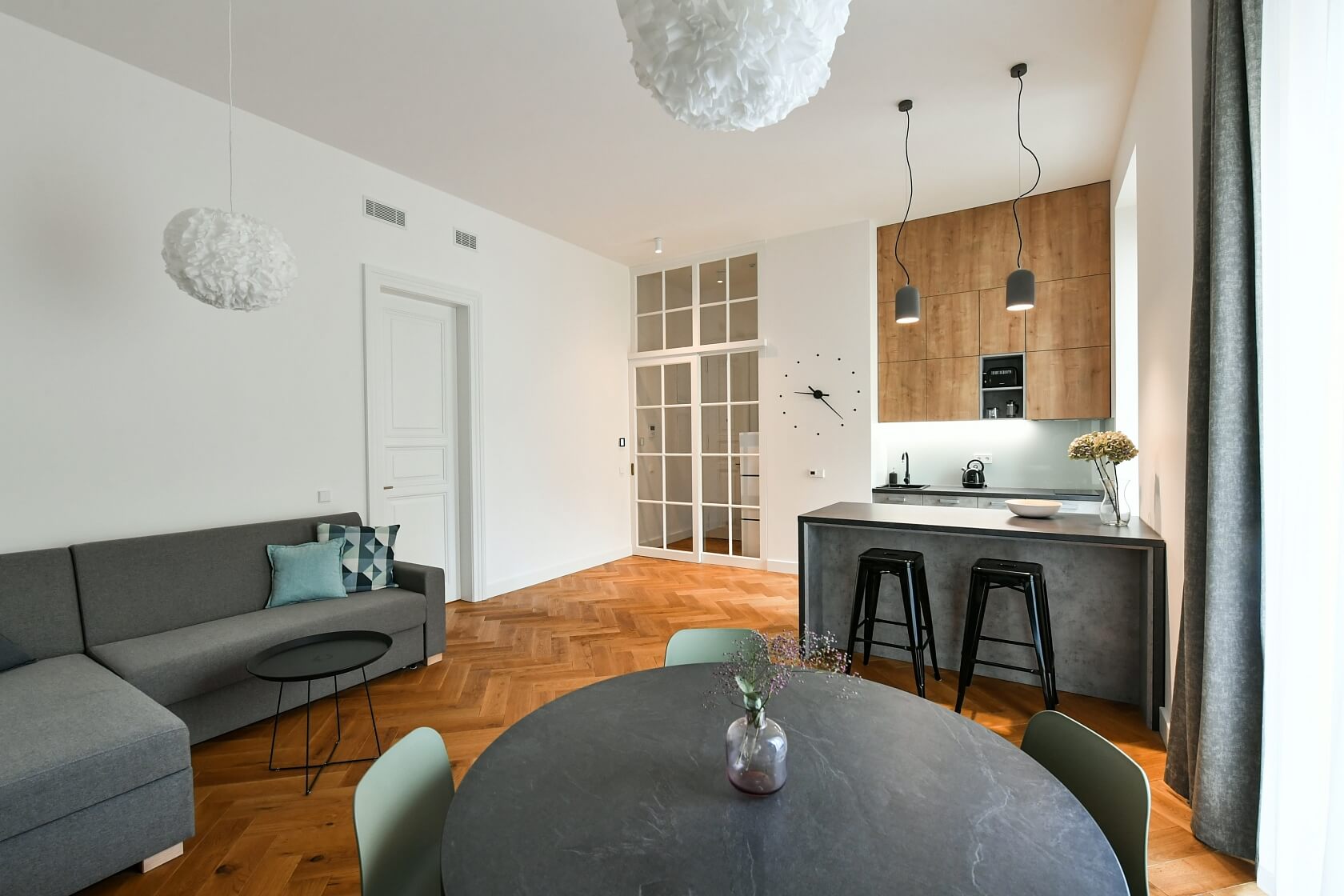 Dlážděná, Nové Město - Praha 1 | Pronájem, Byt 2+kk, 67 m²