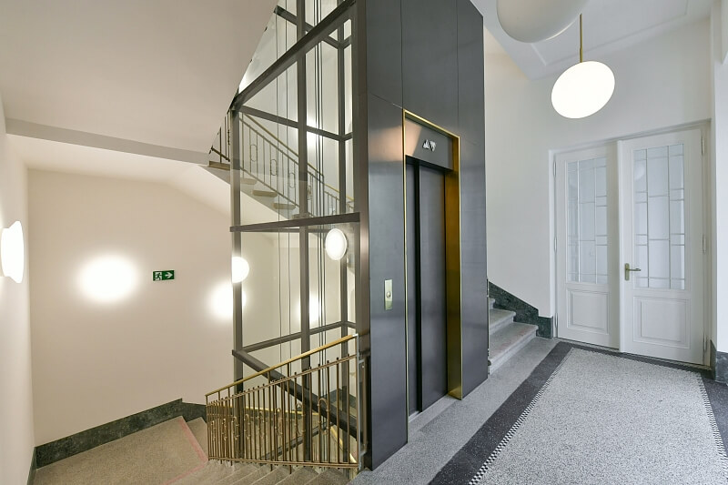 Dlážděná, Nové Město - Praha 1 | Pronájem, Byt 2+kk, 67 m²