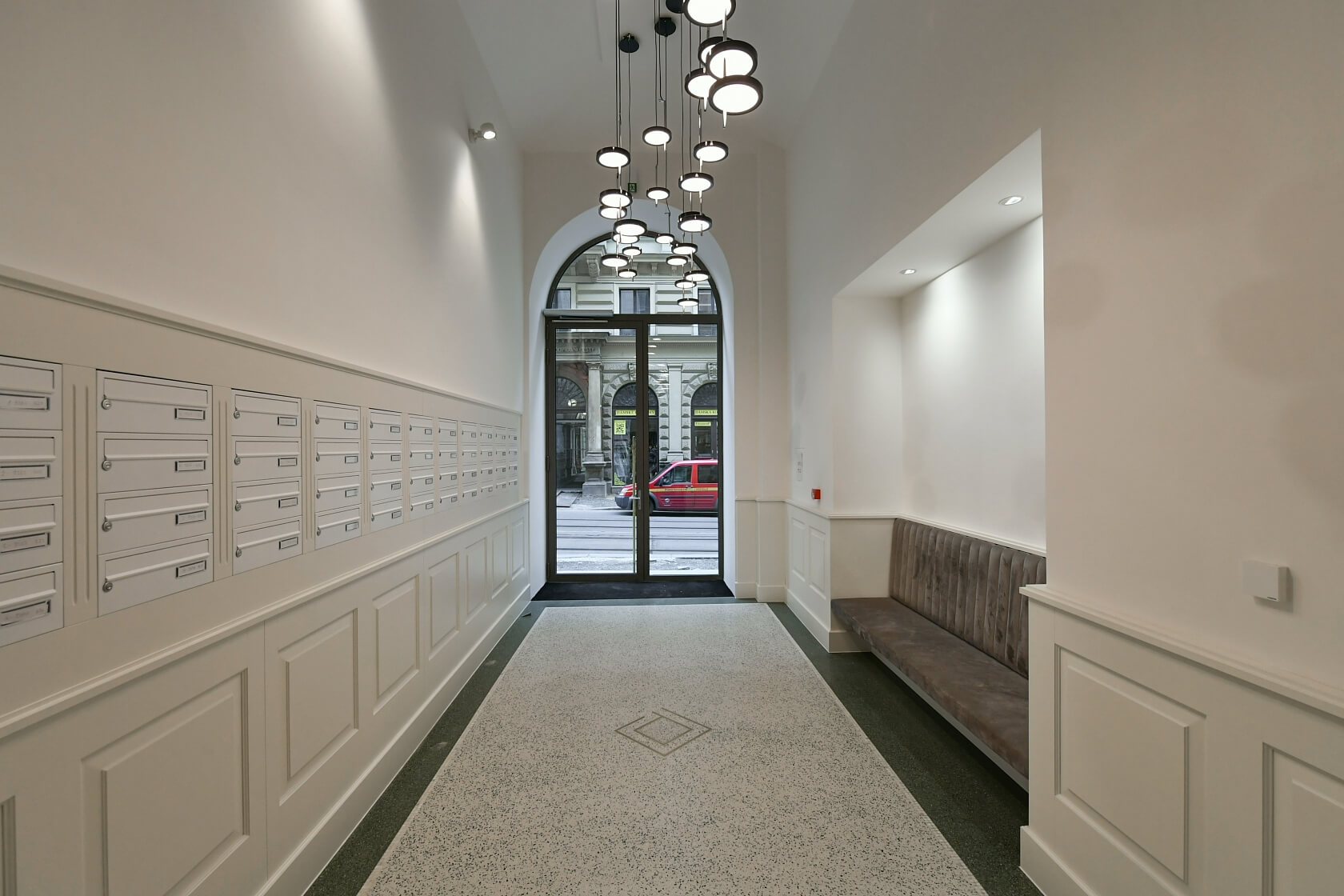 Dlážděná, Nové Město - Praha 1 | Pronájem, Byt 2+kk, 67 m²