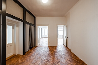 Janáčkovo nábřeží, Smíchov - Prague 5 | Rent, Apartment Two-bedroom (3+1), 114 m²
