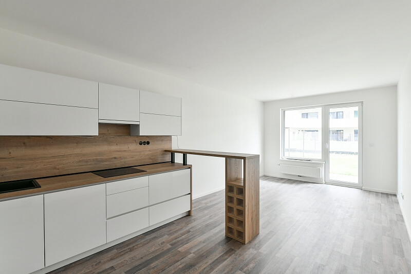 Zvěřinova, Strašnice - Prague 3 | Rent, Apartment One-bedroom (2+kk), 62 m²