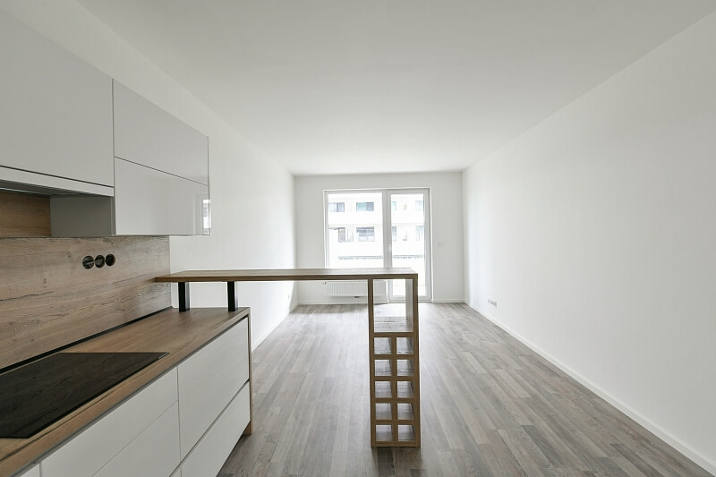 Zvěřinova, Strašnice - Praha 3 | Pronájem, Byt 2+kk, 62 m²