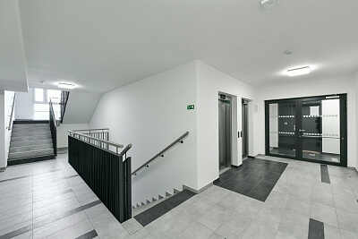 Zvěřinova, Strašnice - Prague 3 | Rent, Apartment One-bedroom (2+kk), 62 m²