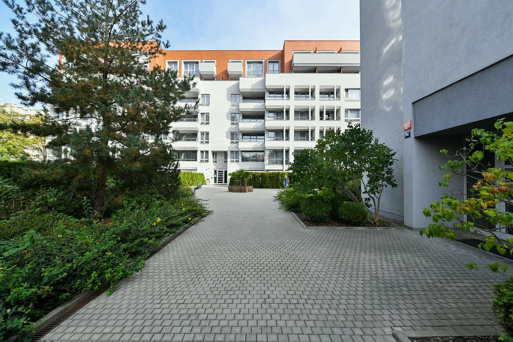 Na Slupi, Nové Město - Praha 2 | Pronájem, Byt 2+kk, 49 m²