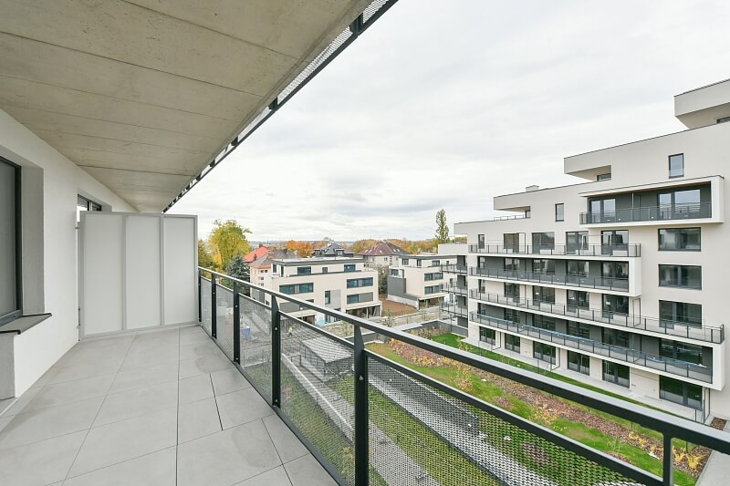 Zvěřinova, Strašnice - Prague 3 | Rent, Apartment Two-bedroom (3+kk), 112 m²