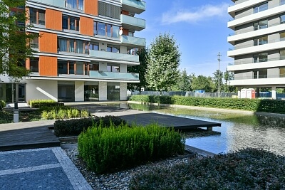 Rohanské nábřeží, Karlín - Praha 8 | Pronájem, Byt 2+kk, 65 m²