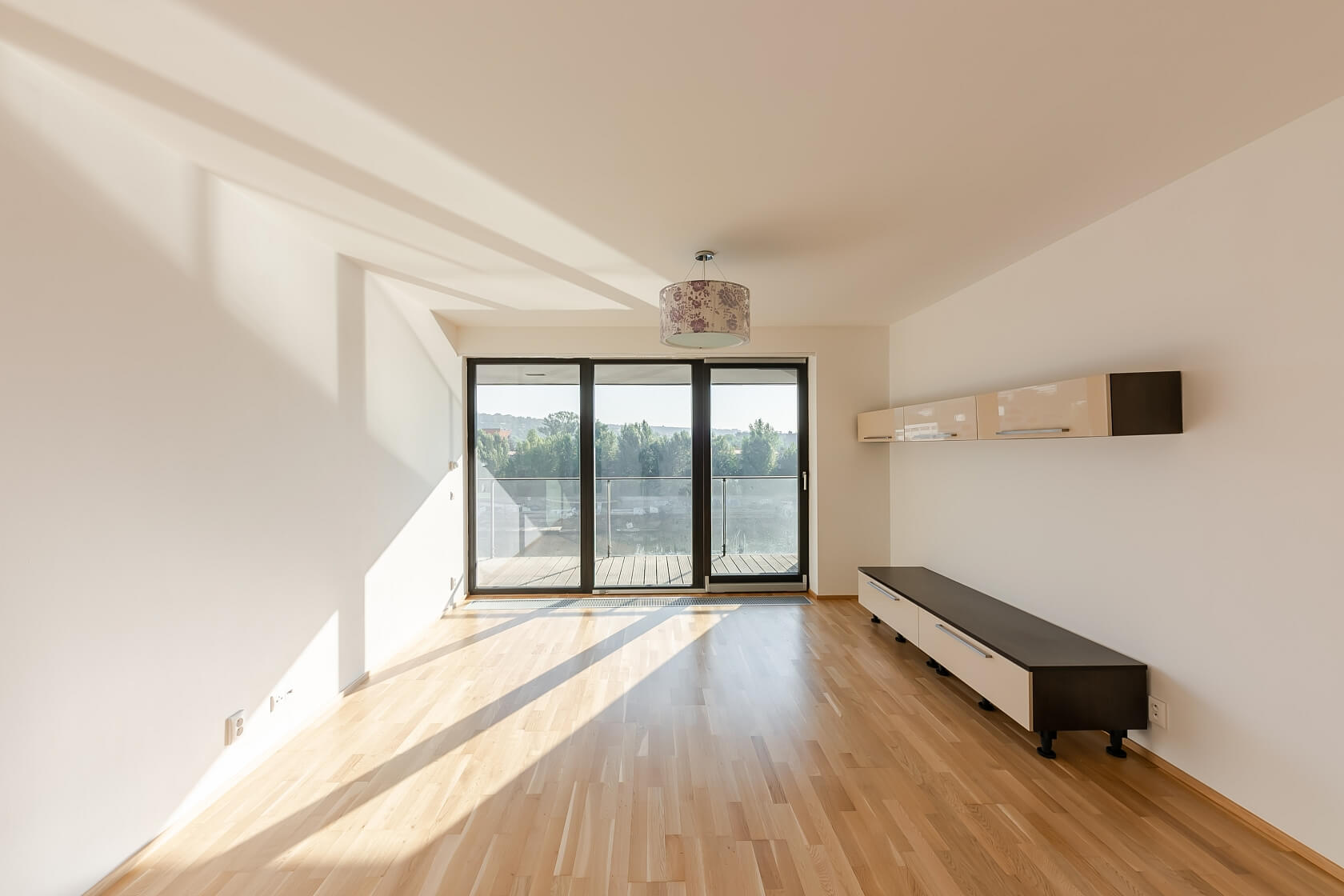 V Přístavu, Holešovice - Praha 7 | Pronájem, Byt 2+kk, 81 m²