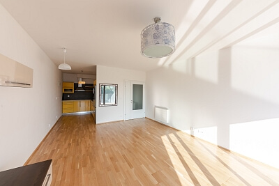 V Přístavu, Holešovice - Prague 7 | Rent, Apartment One-bedroom (2+kk), 81 m²