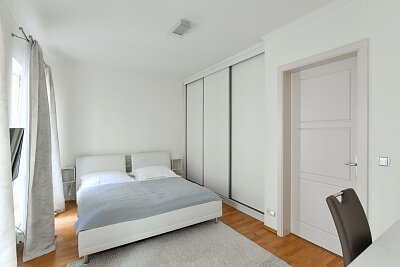 Senovážné náměstí, Nové Město - Praha 1 | Pronájem, Byt 2+kk, 105 m²