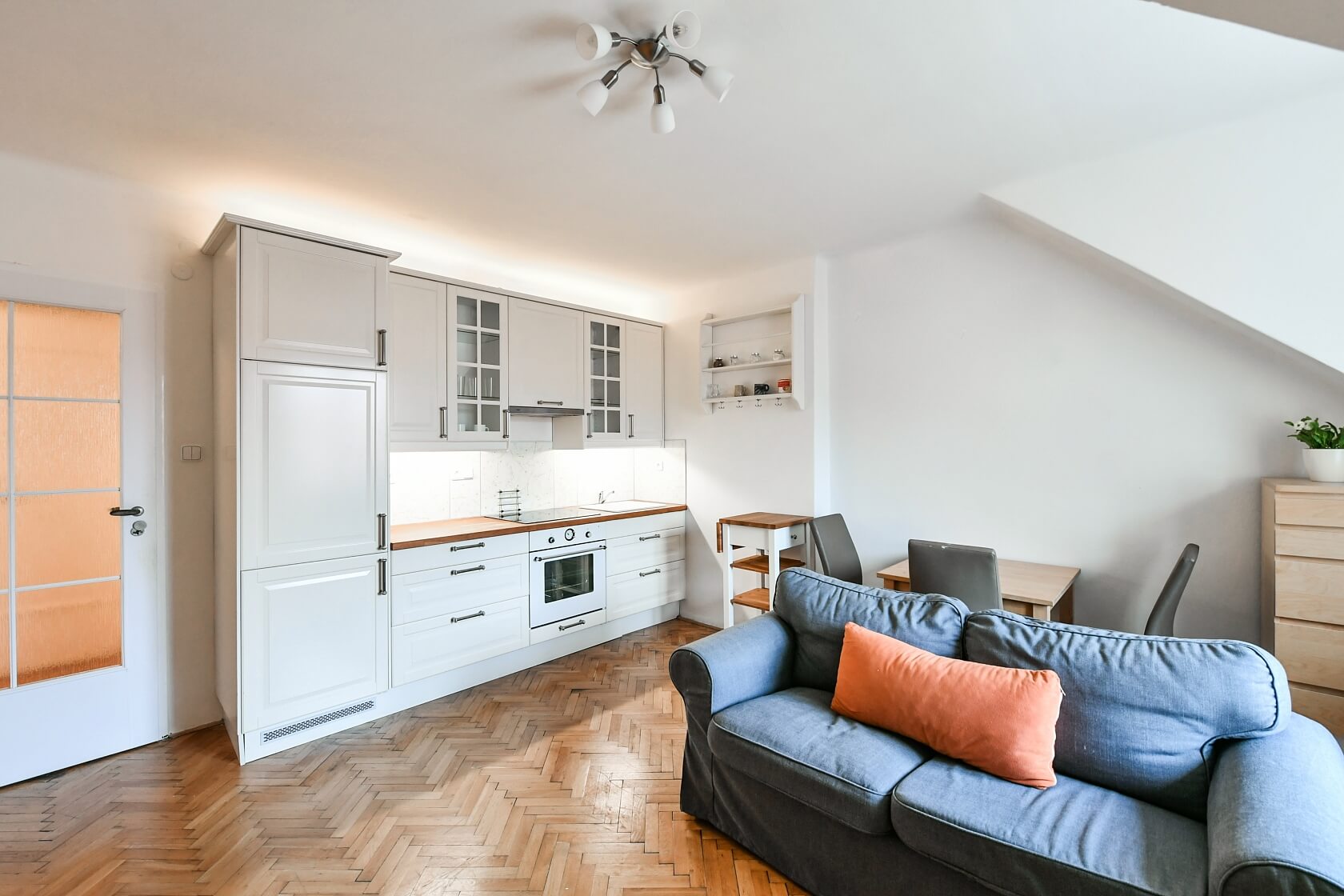 Dlouhá, Staré Město - Praha 1 | Pronájem, Byt 2+kk, 43 m²