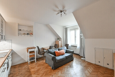 Dlouhá, Staré Město - Praha 1 | Pronájem, Byt 2+kk, 43 m²