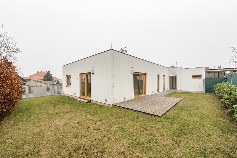 Vřesová, Horní Jirčany - Praha-západ | Rent, House Three-bedroom (4+kk), 180 m²