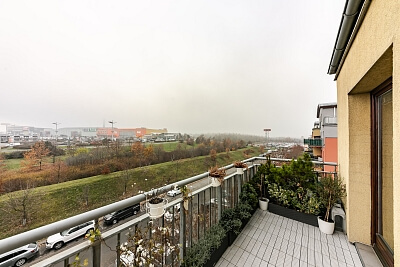 Andersenova, Šterboholy - Prague 10 | Sale, Apartment Three-bedroom (4+kk), 88 m²