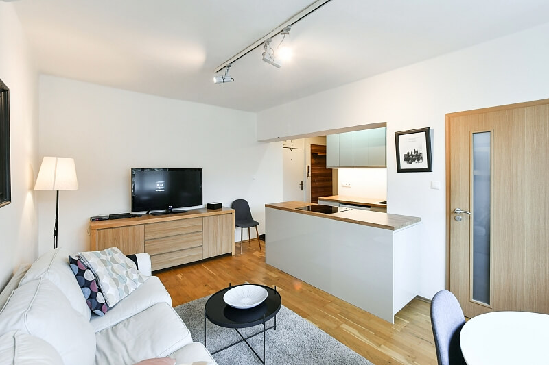 Vinohradská, Vinohrady - Prague 2 | Rent, Apartment One-bedroom (2+kk), 38 m²