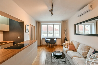 Vinohradská, Vinohrady - Praha 2 | Pronájem, Byt 2+kk, 38 m²