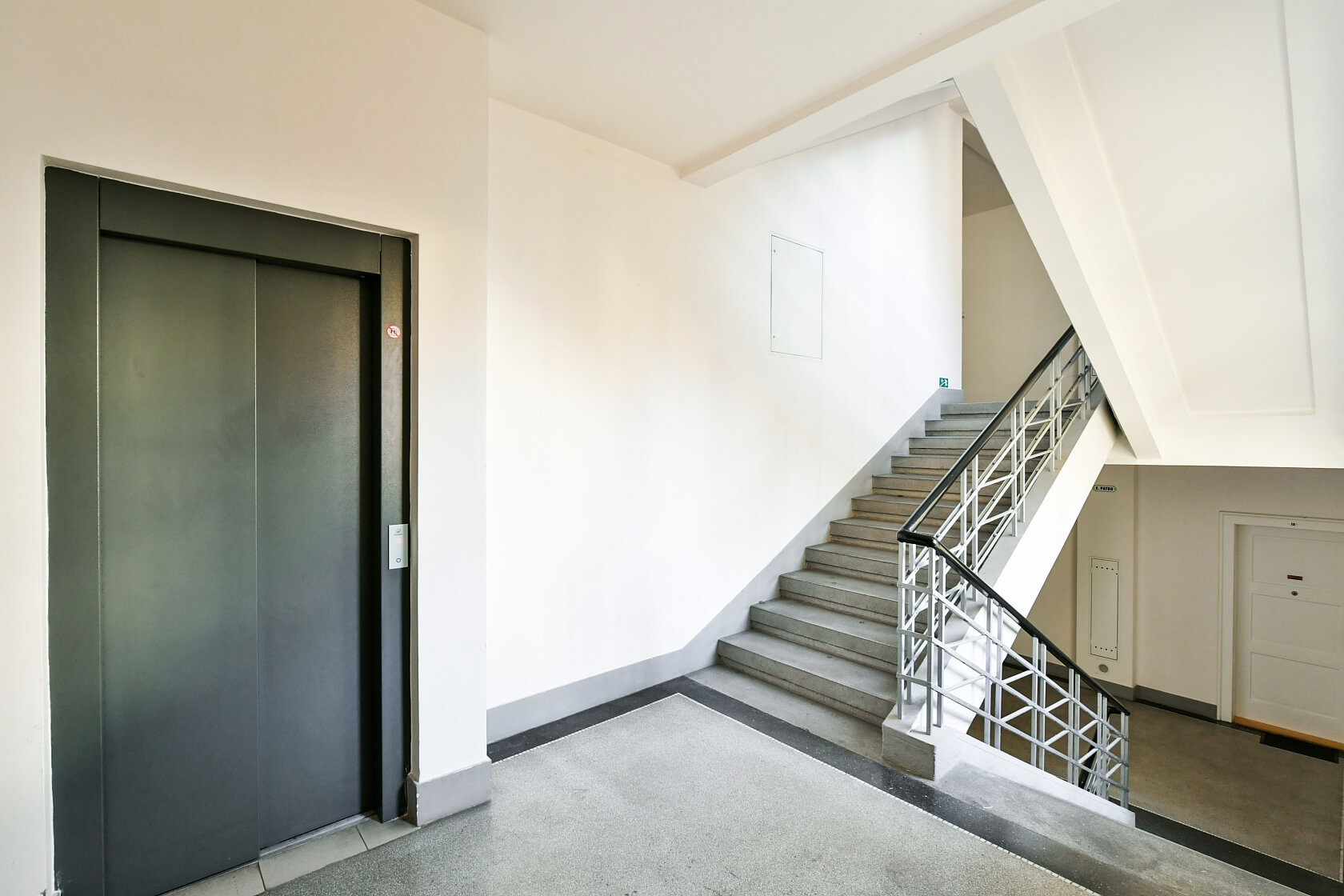 Domažlická, Žižkov - Prague 3 | Rent, Apartment One-bedroom (2+1), 100 m²