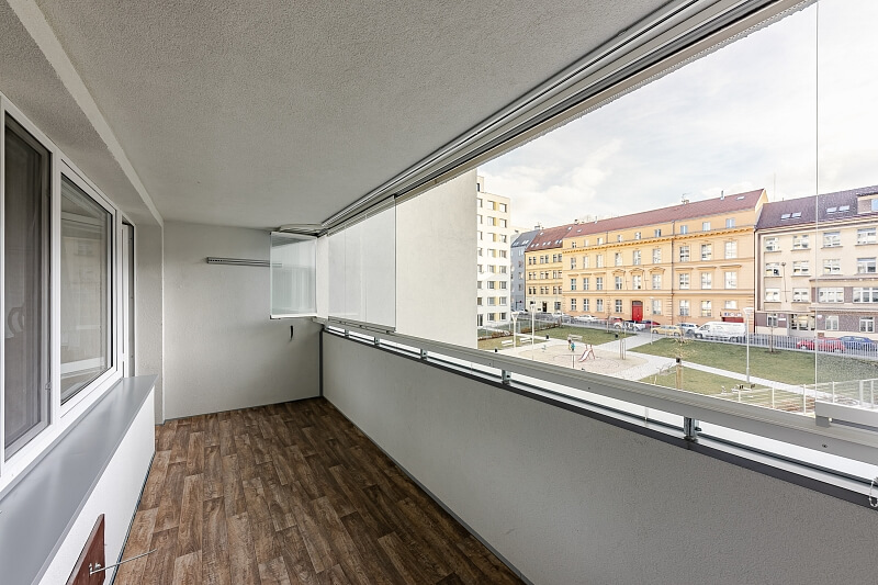 Sabinova, Žižkov - Prague 3 | Rent, Apartment Three-bedroom (4+1), 174 m²